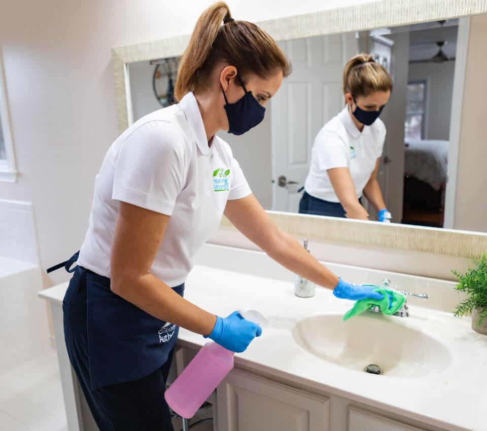 Fabiana Fabulous Cleaning Services LLC